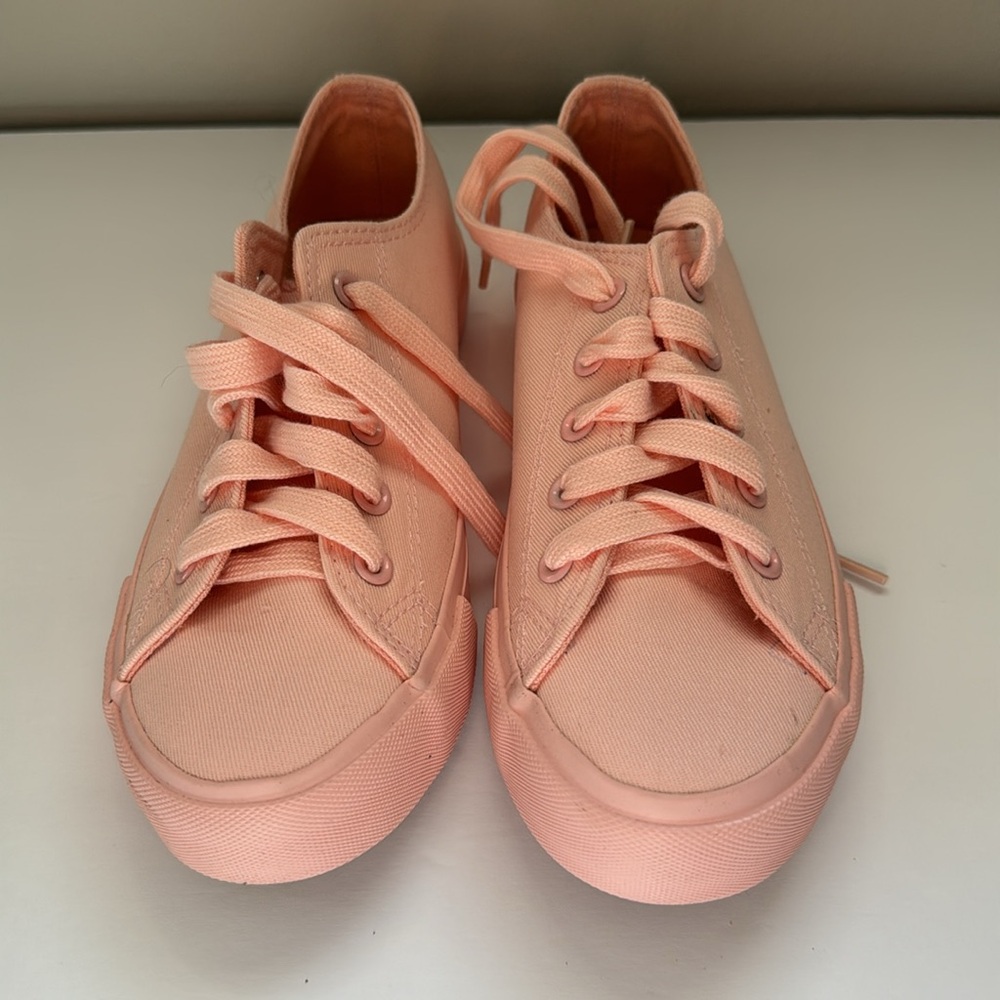Konkrete new in box Pink Canvas Shoes
